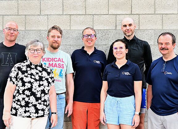 Der Vorstand der Ortsgruppe Renningen - Rutesheim - Weil der Stadt. V.l.n.r.: Rainer Wohlfahrt, Anita Koranyi, Martin Endmann, Martin Tröster, Jana Torgerson, Michael Kutz, Jörg Stenner